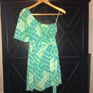 Forever 21 size M. blue/green one shoulder dress